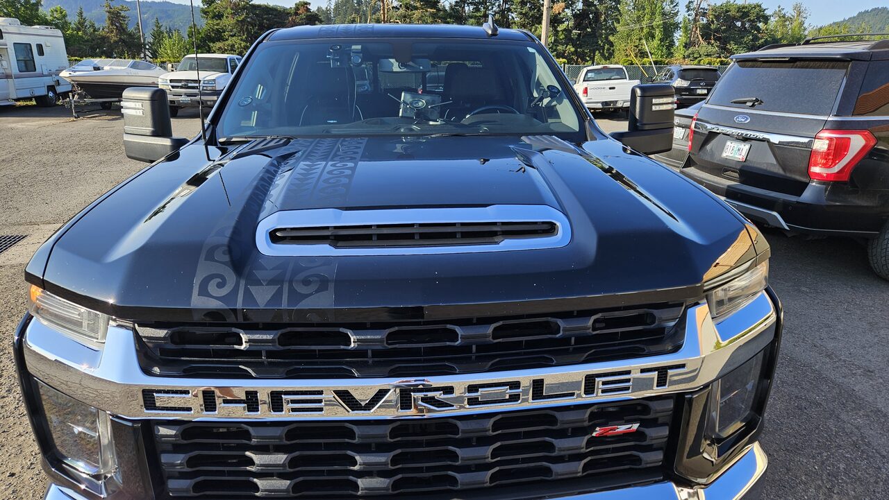 Full Oil change services at Blue Rose Auto Springfield, OR