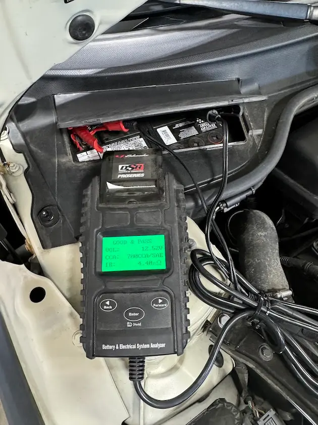 Auto Battery Replacing and Charging Services