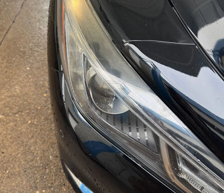 When to Perform Professional Headlight Restoration When to Perform Professional Headlight Restoration